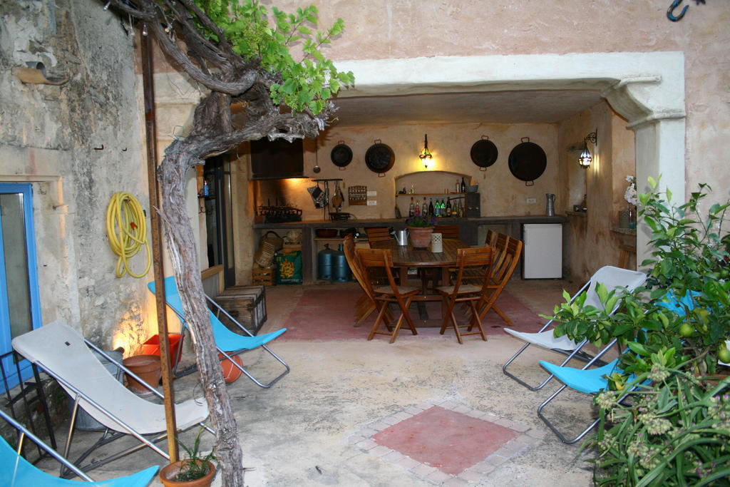 Villa La Salamandre Bleue à Chantemerle-lès-Grignan Extérieur photo