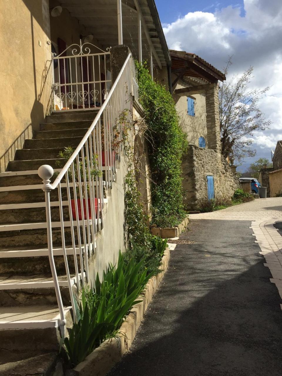 Villa La Salamandre Bleue à Chantemerle-lès-Grignan Extérieur photo